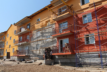 Сахалин намерен первым в РФ досрочно завершить программу переселения из аварийного жилья