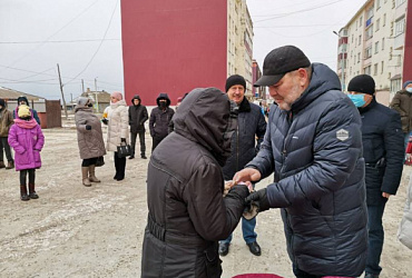 В Углегорске Сахалинской области 70 семей из аварийных домов получили ключи от новых квартир